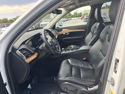 Volvo XC90 Plus 2023