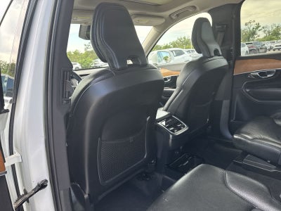 Volvo XC90 Plus 2023