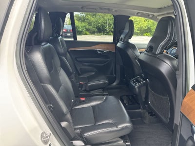 Volvo XC90 Plus 2023