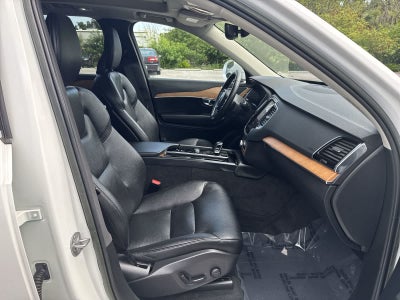 Volvo XC90 Plus 2023