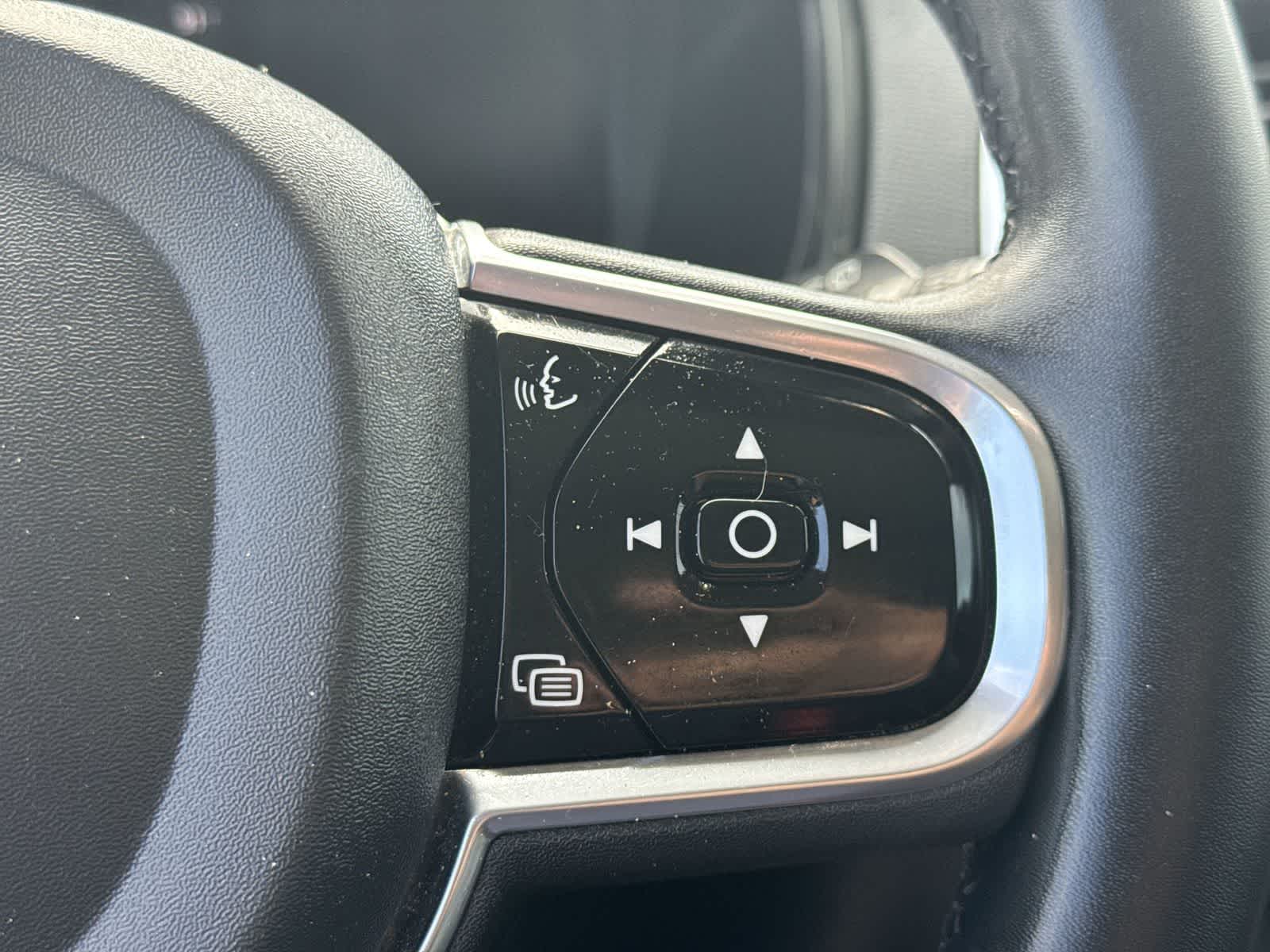 Volvo XC90 Plus 2023