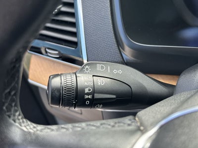 Volvo XC90 Plus 2023