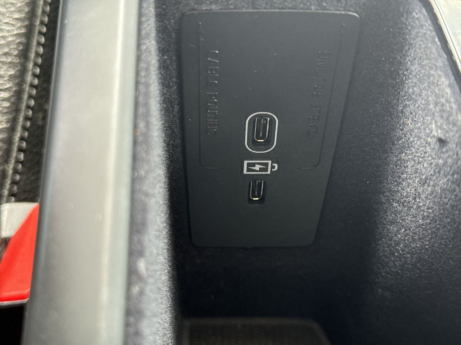 Volvo XC90 Plus 2023