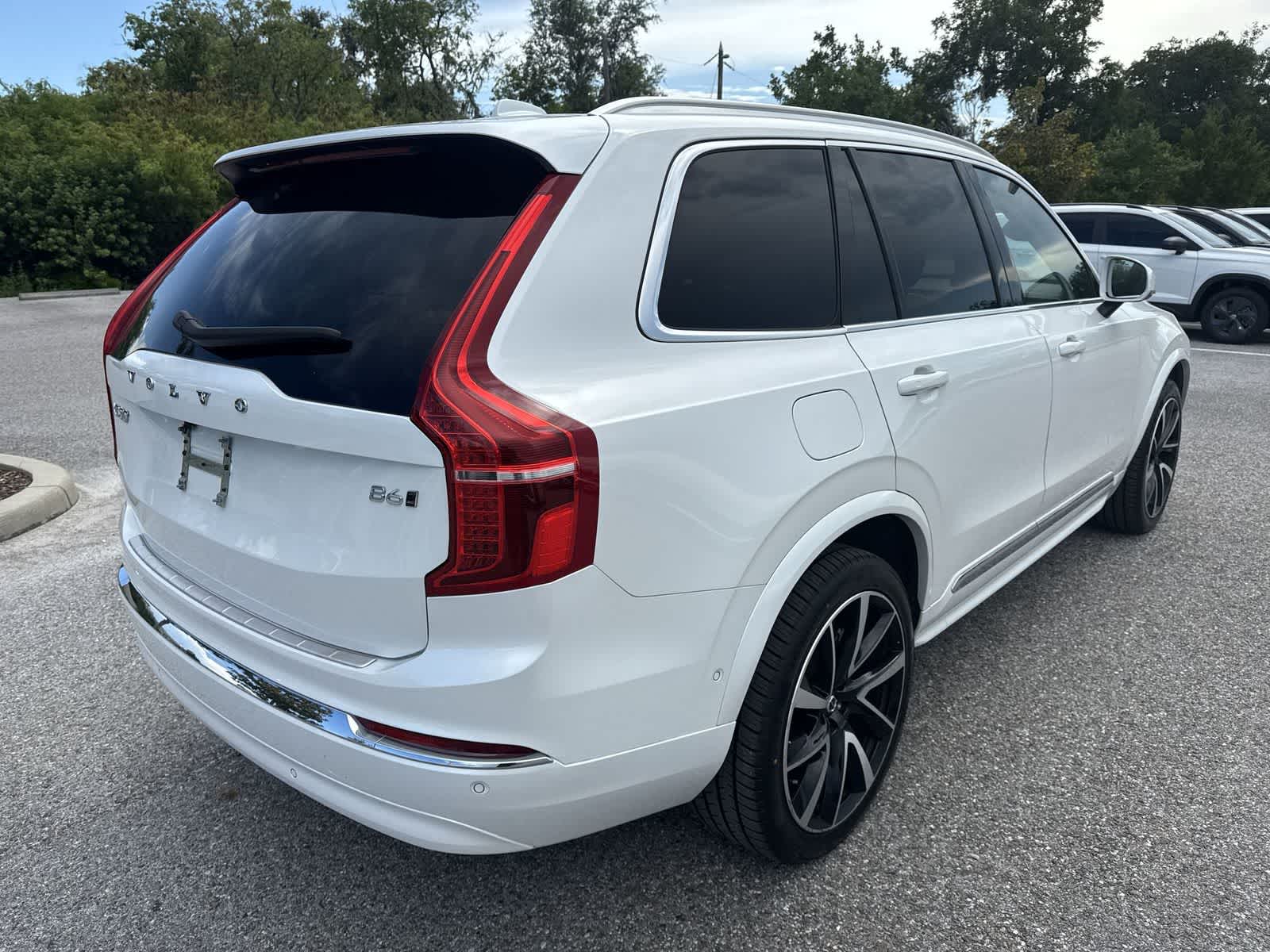 Volvo XC90 Plus 2023