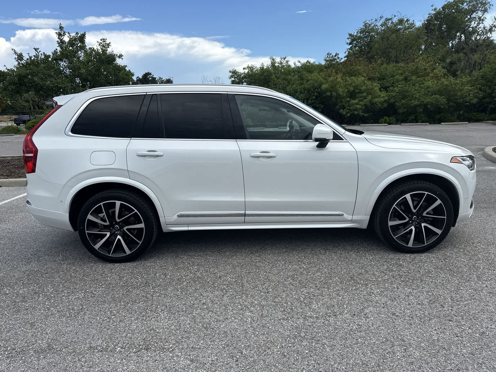 Volvo XC90 Plus 2023