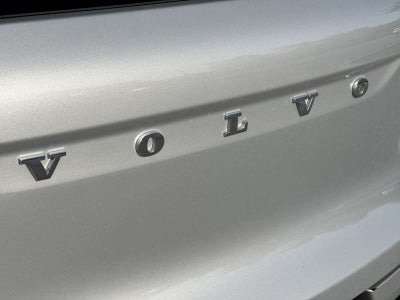 Volvo XC40 Core 2023