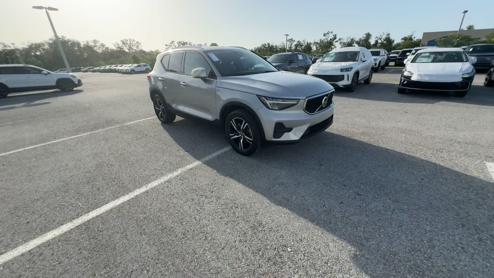 Volvo XC40 Core 2023