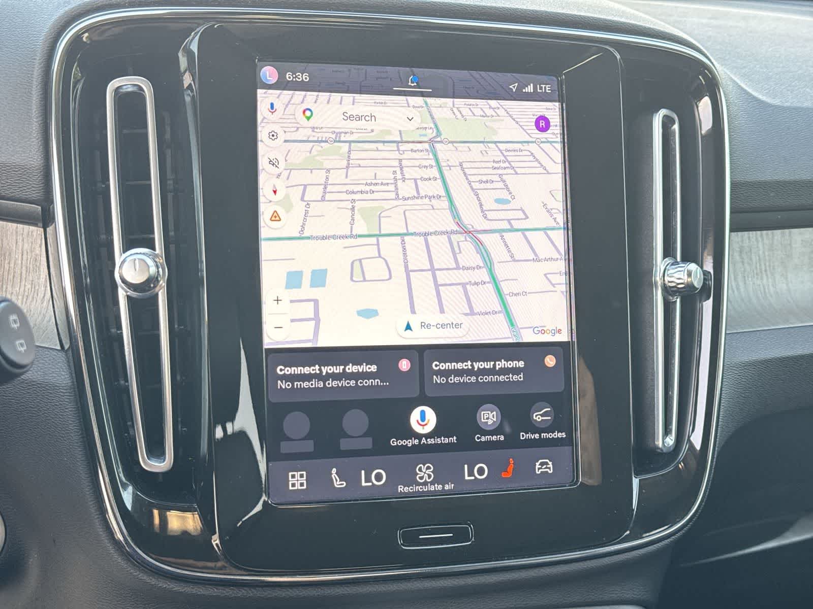 Volvo XC40 Core 2023