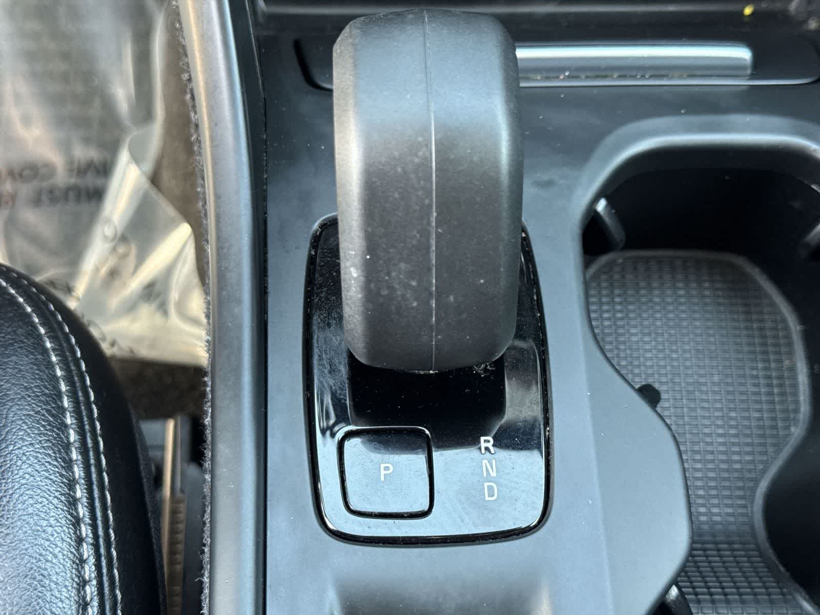 Volvo XC40 Core 2023