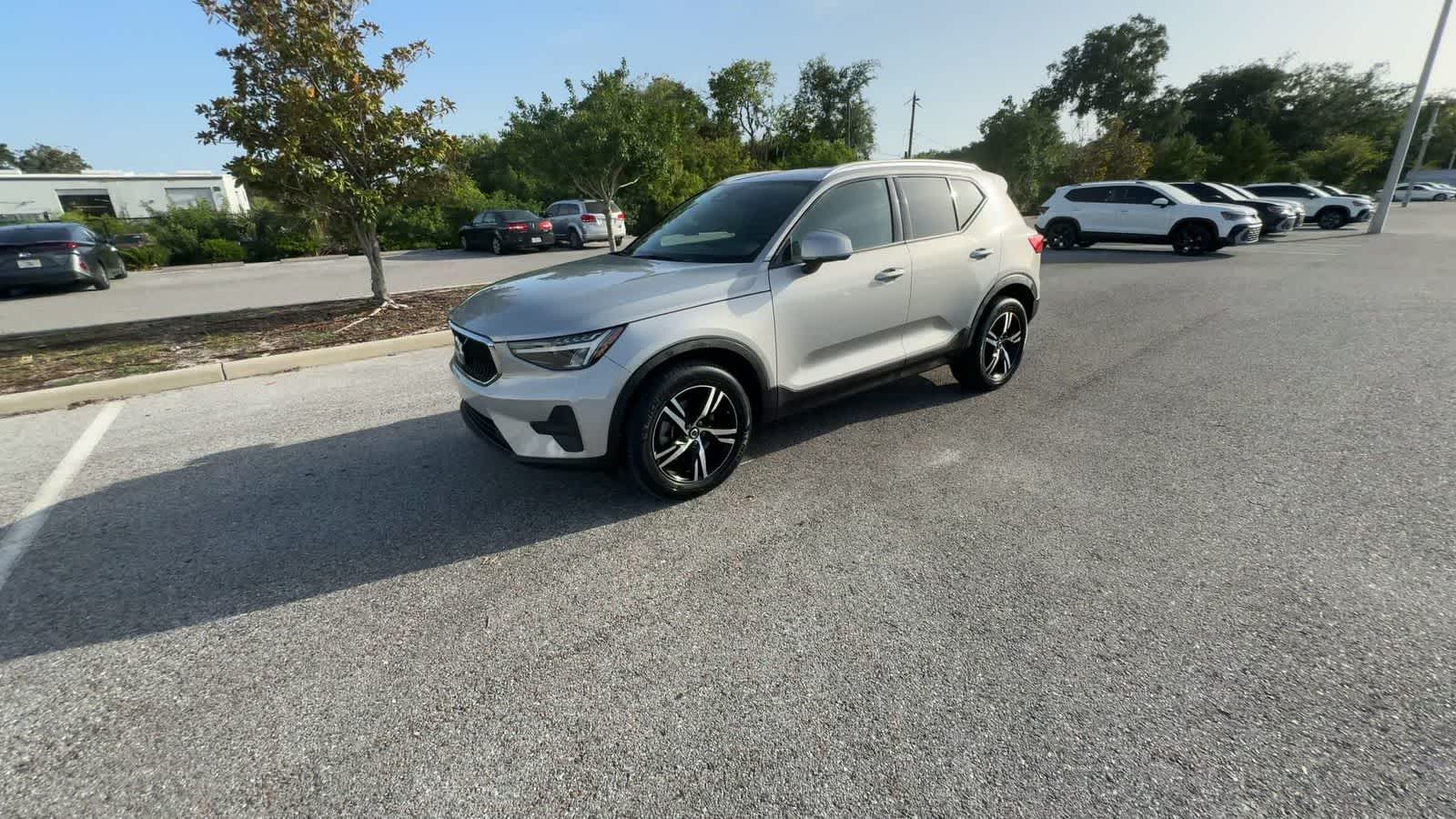 Volvo XC40 Core 2023