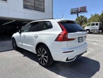 2023 Volvo XC60 Plus Tema oscuro