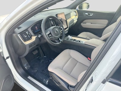 Volvo XC60 Plus 2026