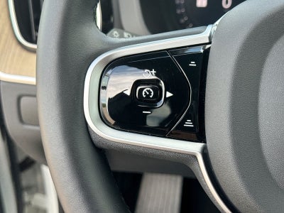 Volvo XC60 Plus 2026