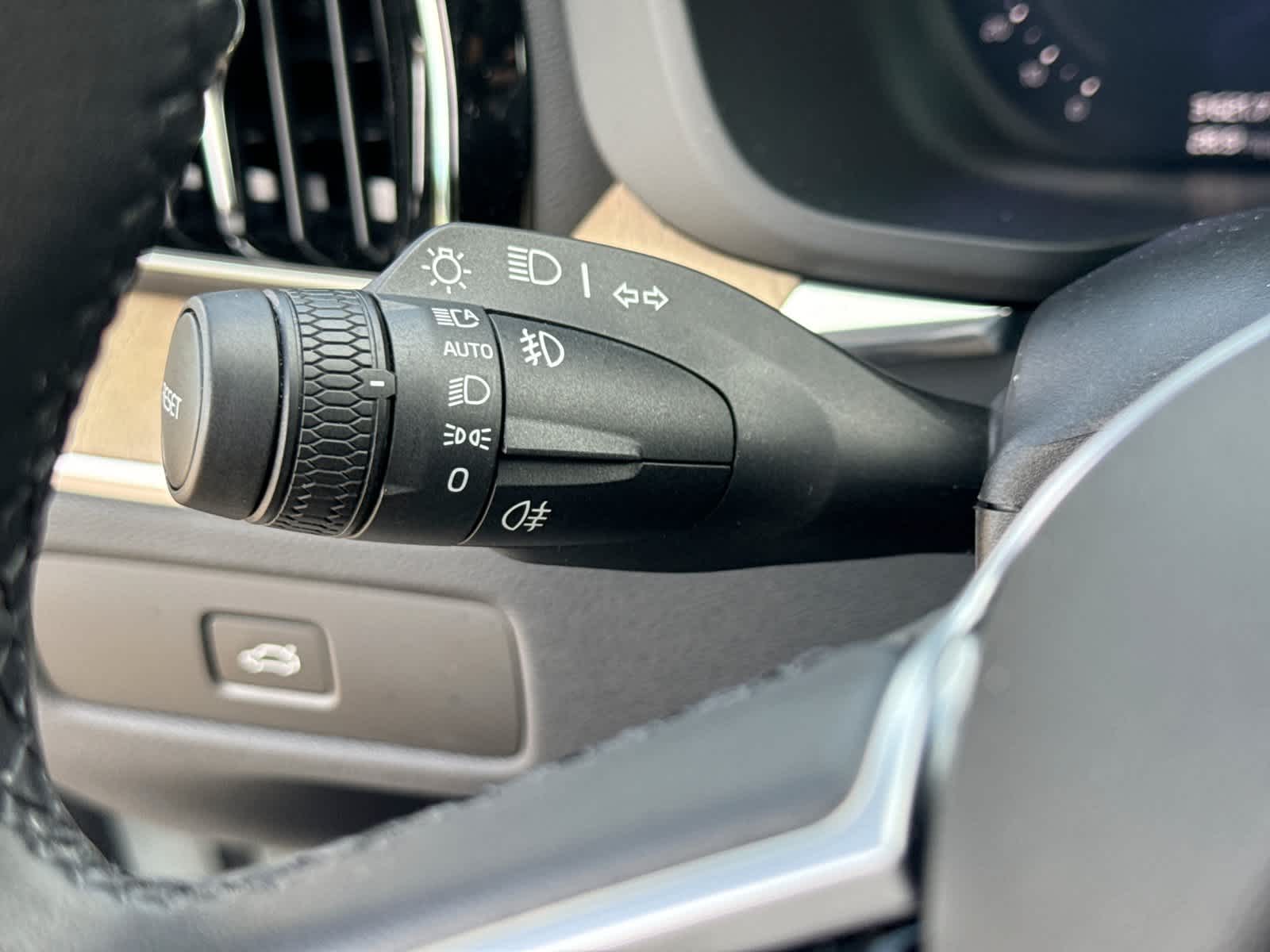 Volvo XC60 Plus 2026