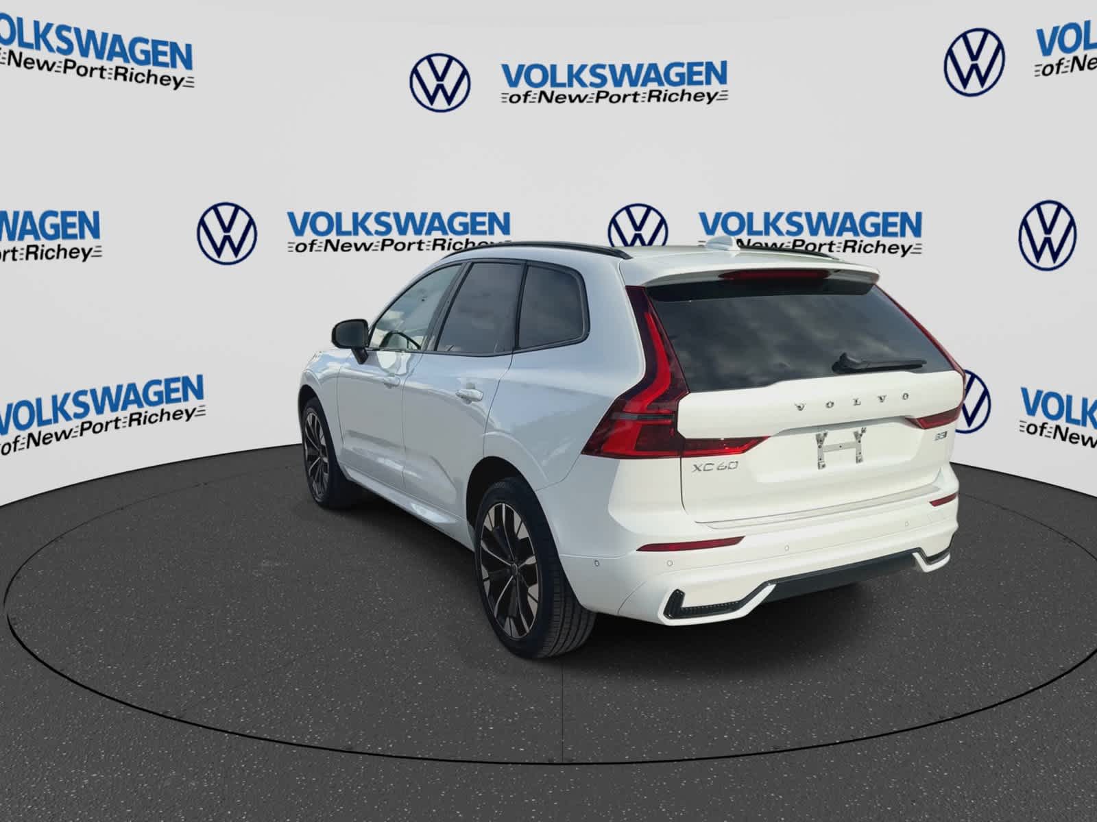 Volvo XC60 Plus 2026