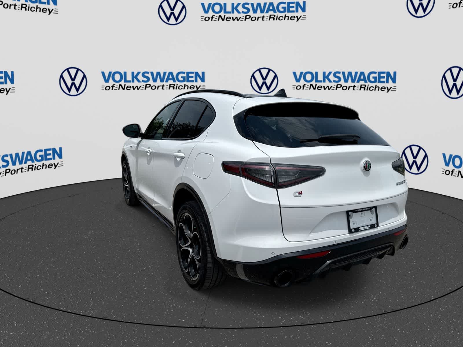 Alfa Romeo Stelvio Veloce 2024