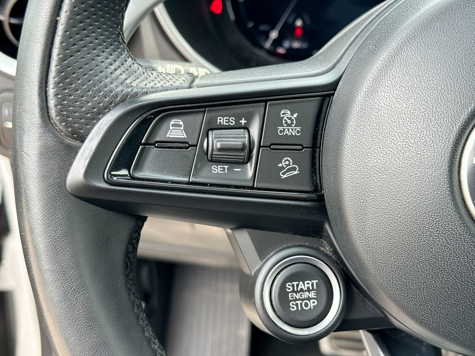 Alfa Romeo Stelvio Veloce 2024