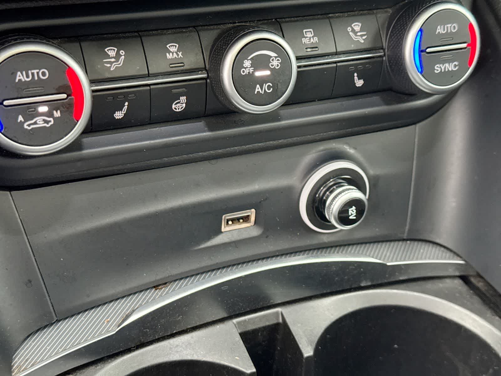 Alfa Romeo Stelvio Veloce 2024