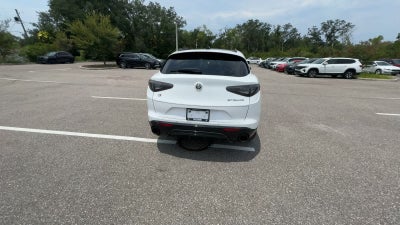 Alfa Romeo Stelvio Veloce 2024