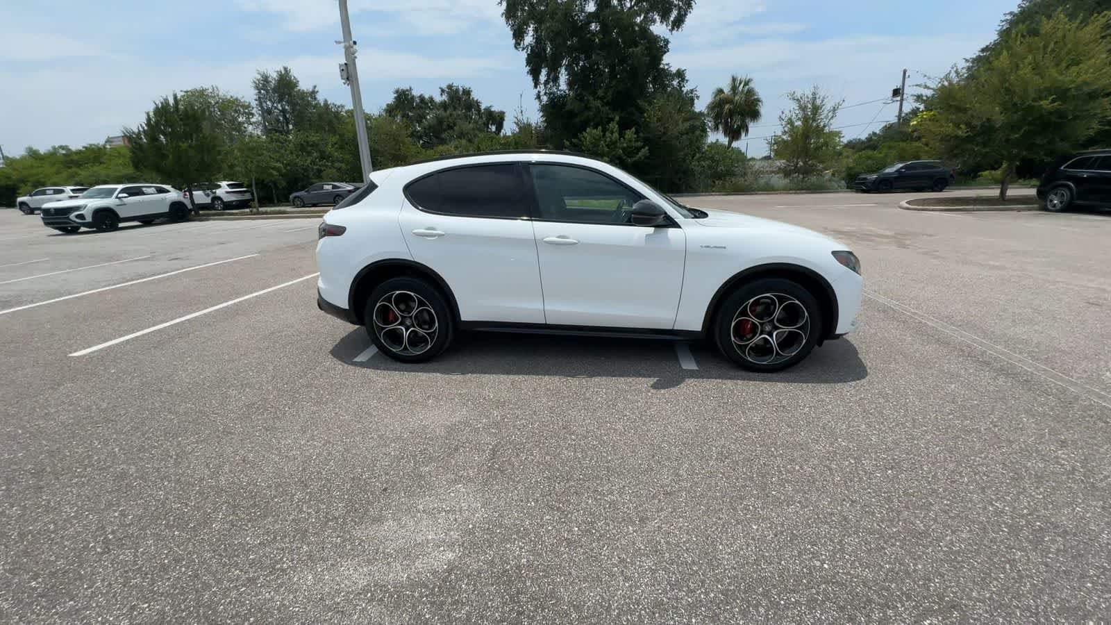 Alfa Romeo Stelvio Veloce 2024